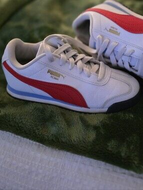 Kid's Puma Roma 24 White Sneakers with Red and Blue Accents